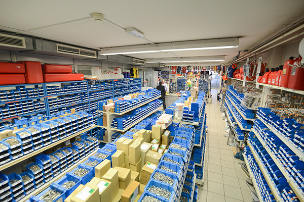 KAMM d.o.o. maloprodajna trgovina Ljubljana BTC